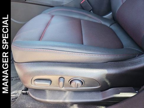 New 2025 Chevrolet Blazer RS w/ Enhanced Convenience Package image 30