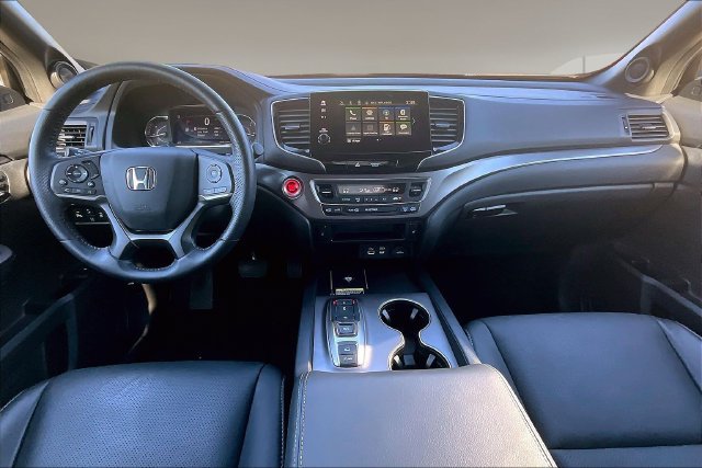 Used 2024 Honda Passport EX-L image 7