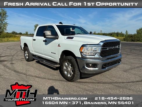 Used 2024 RAM 2500 Big Horn AWD/4WD image 2