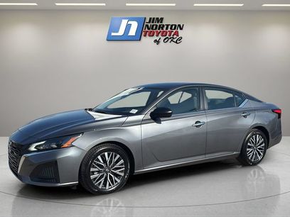 Used 2025 Nissan Altima 2.5 SV