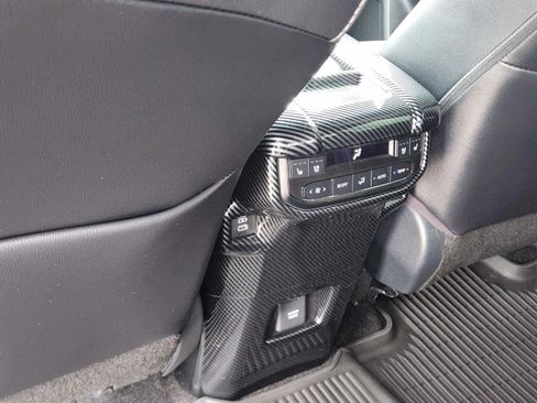 Used 2024 Toyota Grand Highlander AWD Hybrid image 28