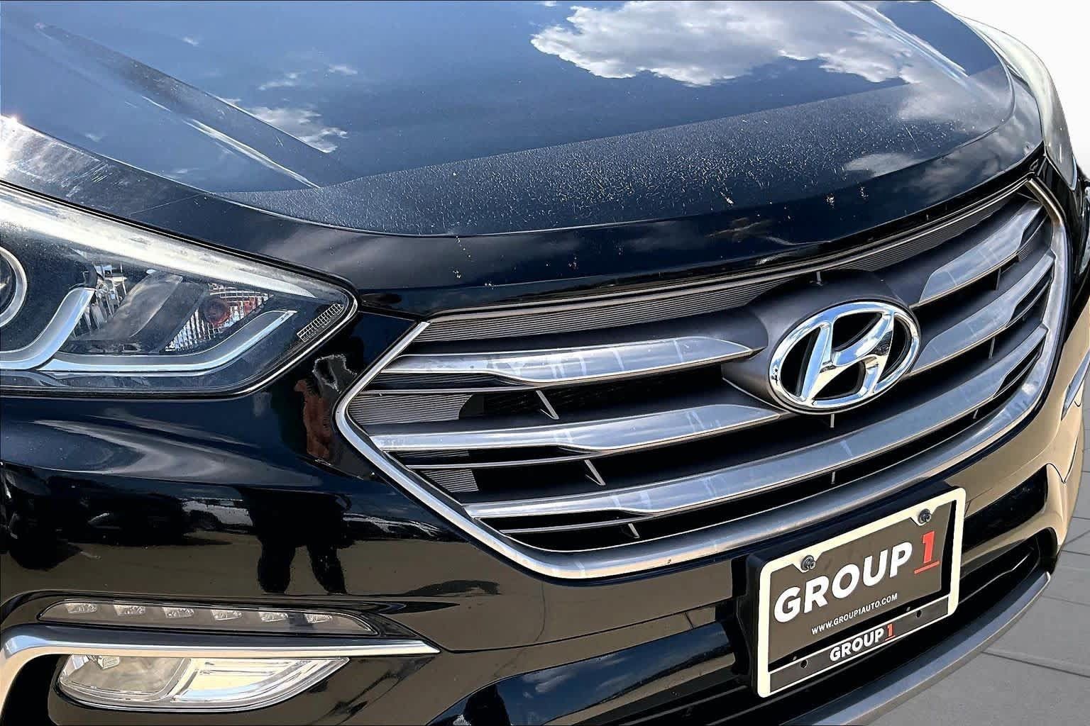 Used 2017 Hyundai Santa Fe Sport FWD image 29