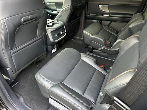 New 2026 Ford Expedition Tremor image 12