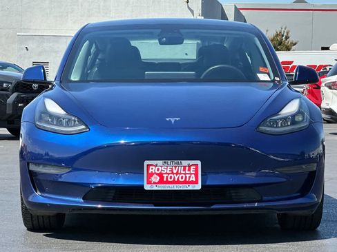 Used 2021 Tesla Model 3 Standard Range Plus image 10