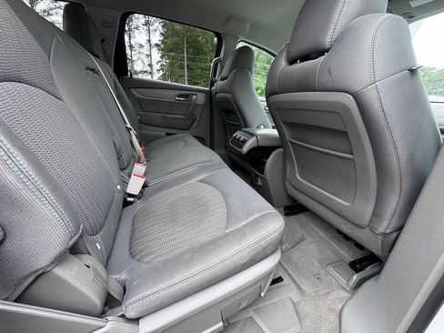 Used 2017 Chevrolet Traverse LS AWD/4WD image 11