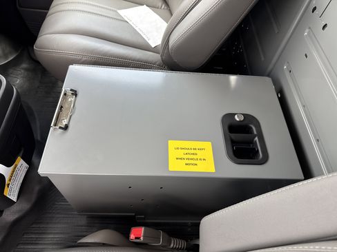 New 2025 Chevrolet Express 2500 w/ Driver Convenience Package image 18