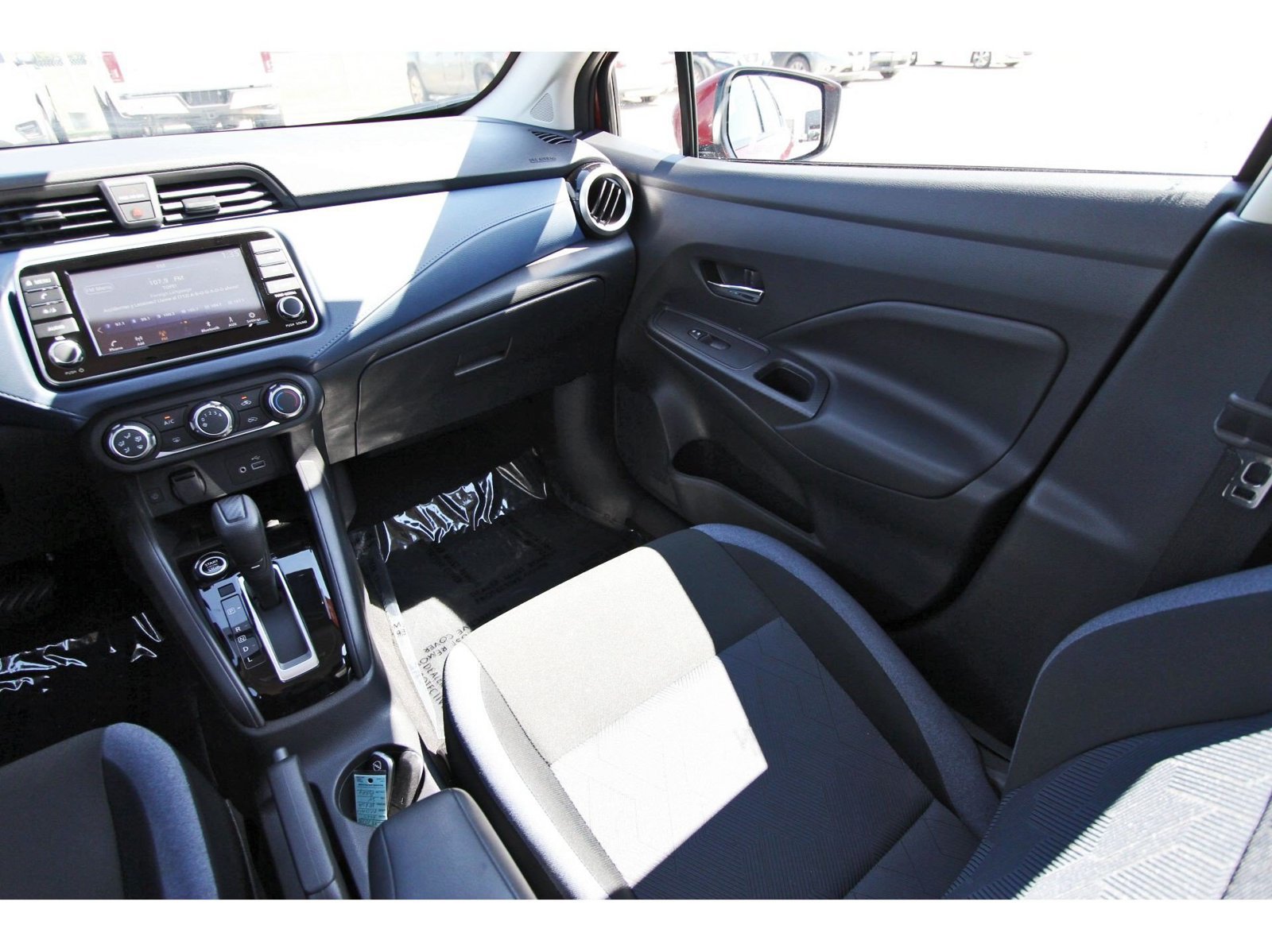 Certified 2025 Nissan Versa SV w/ Trunk Package FWD image 14