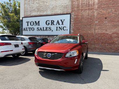 Used 2015 Volvo XC60 T5 Premier w/ Proximity Package