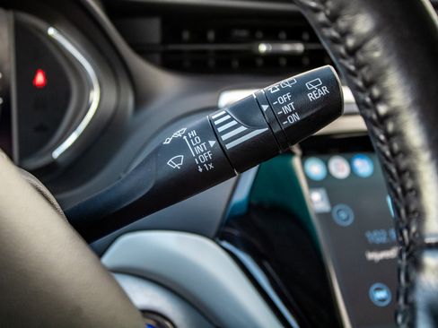 Used 2017 Chevrolet Bolt Premier image 27