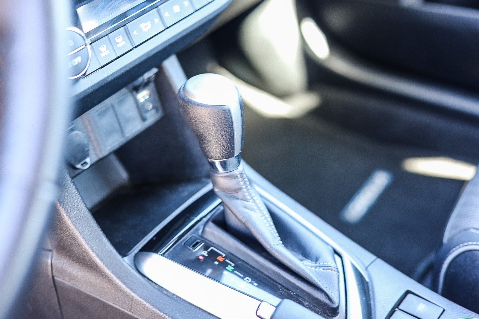 Used 2016 Toyota Corolla S FWD image 19