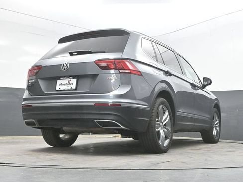 Used 2018 Volkswagen Tiguan SEL Premium AWD/4WD image 41