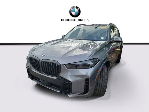 Certified 2024 BMW X5 sDrive40i w/ M Sport Package RWD image 2