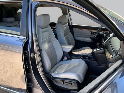 Certified 2017 Honda CR-V Touring image 9