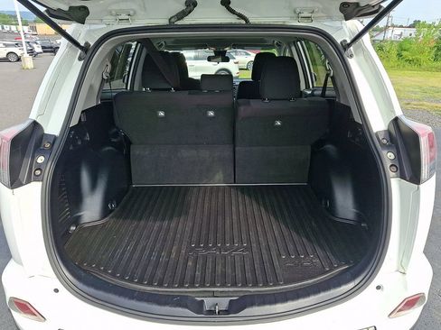 Used 2018 Toyota RAV4 XLE w/ Plus Extra Value Package AWD/4WD image 28