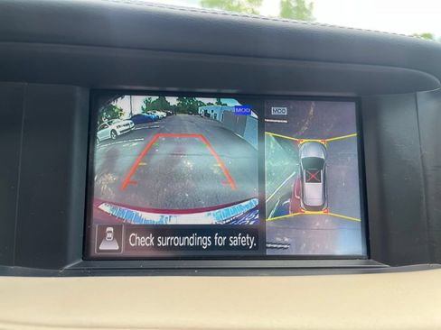 Used 2019 INFINITI QX30 AWD w/ Navigation Package image 19