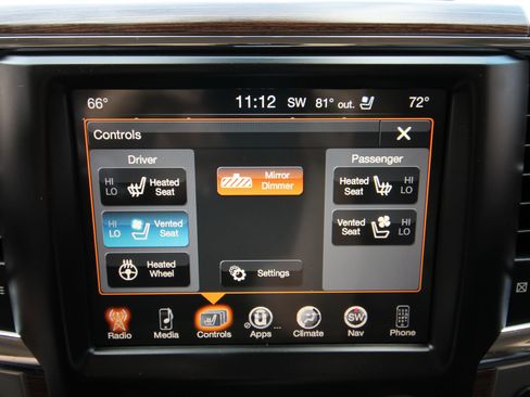 Used 2015 RAM 2500 Laramie w/ Convenience Group AWD/4WD image 31