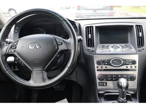 Used 2013 INFINITI G37 x Sedan w/ Premium Pkg AWD/4WD image 10