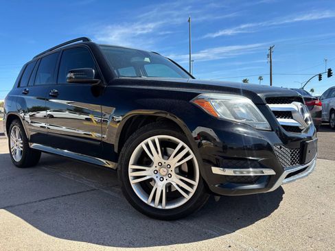 Used 2015 Mercedes-Benz GLK 350 2WD image 3