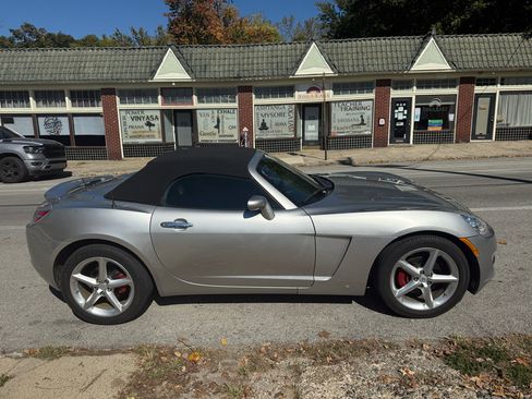 Used 2008 Saturn Sky Red Line w/ Premium Trim Package image 8