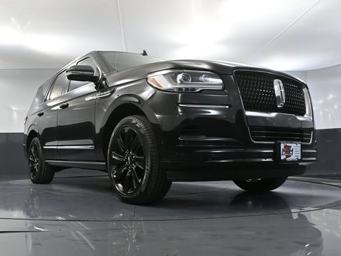 Used 2024 Lincoln Navigator Reserve w/ Equipment Group 201A AWD/4WD image 60
