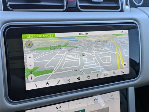 Used 2020 Land Rover Range Rover Long Wheelbase HSE image 14