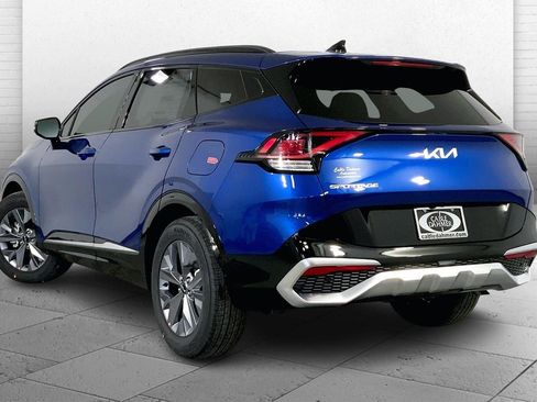 New 2025 Kia Sportage SX image 3