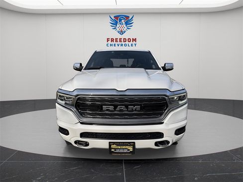 Used 2022 RAM 1500 Limited w/ Body-Colour Bumper Group image 9