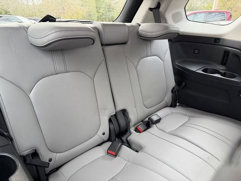 Certified 2023 Honda Pilot Elite image 9