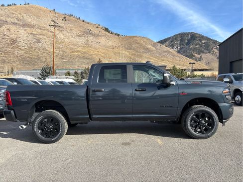 New 2025 RAM 2500 Big Horn image 13