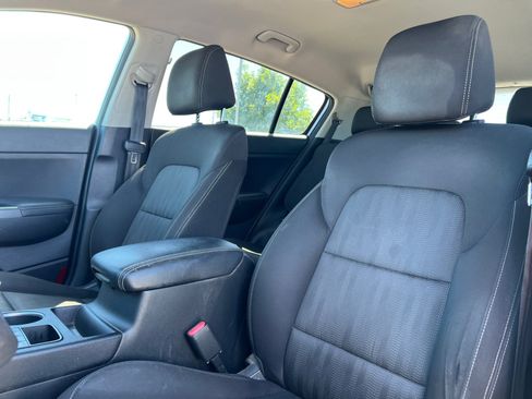 Used 2017 Kia Sportage LX AWD/4WD image 14