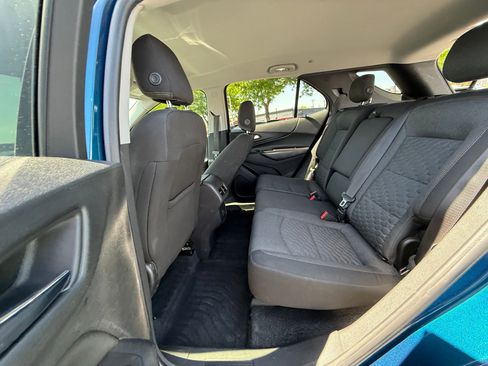 Used 2020 Chevrolet Equinox LT w/ Driver Convenience Package AWD/4WD image 29