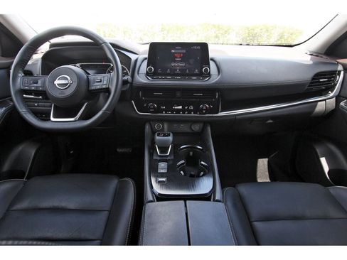 Certified 2023 Nissan Rogue SL FWD image 12