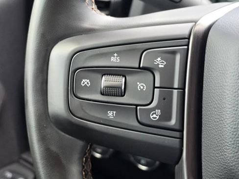 Used 2024 GMC Sierra 2500 AT4 w/ AT4 Premium Plus Package AWD/4WD image 40