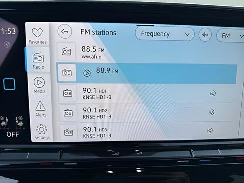 New 2025 Volkswagen Atlas Cross Sport SEL Premium R-Line image 11