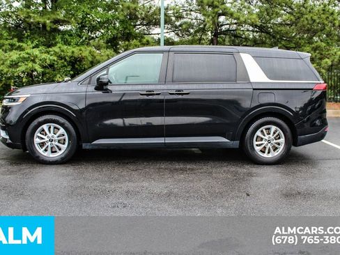 Used 2022 Kia Carnival LX FWD image 7