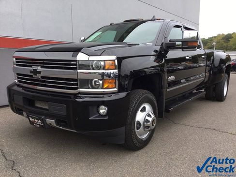 Used 2016 Chevrolet Silverado 3500 High Country w/ Duramax Plus Package image 5
