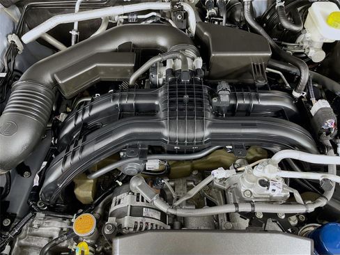 Certified 2023 Subaru Crosstrek 2.0i image 30