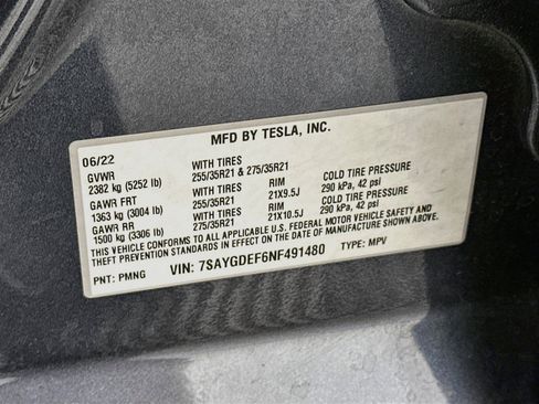 Used 2022 Tesla Model Y Performance AWD/4WD image 12