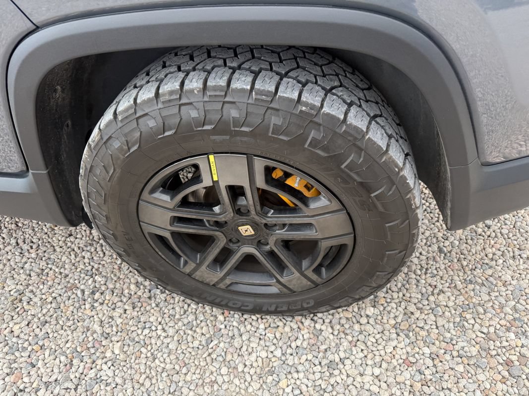 Used 2022 Rivian R1T Launch Edition AWD/4WD image 37