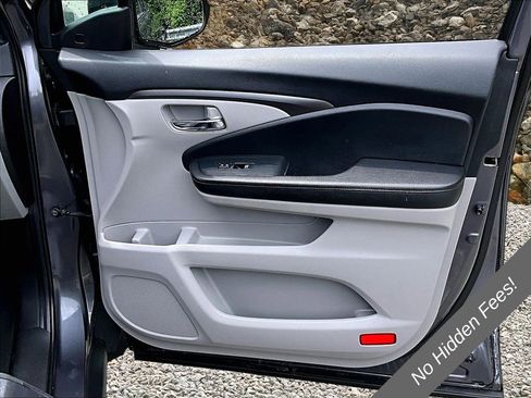 Used 2020 Honda Pilot EX image 22