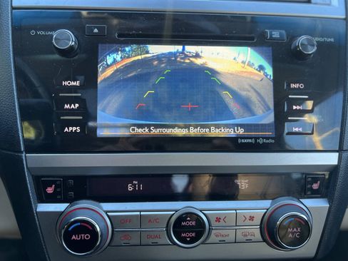 Used 2015 Subaru Outback 2.5i Limited AWD/4WD image 14