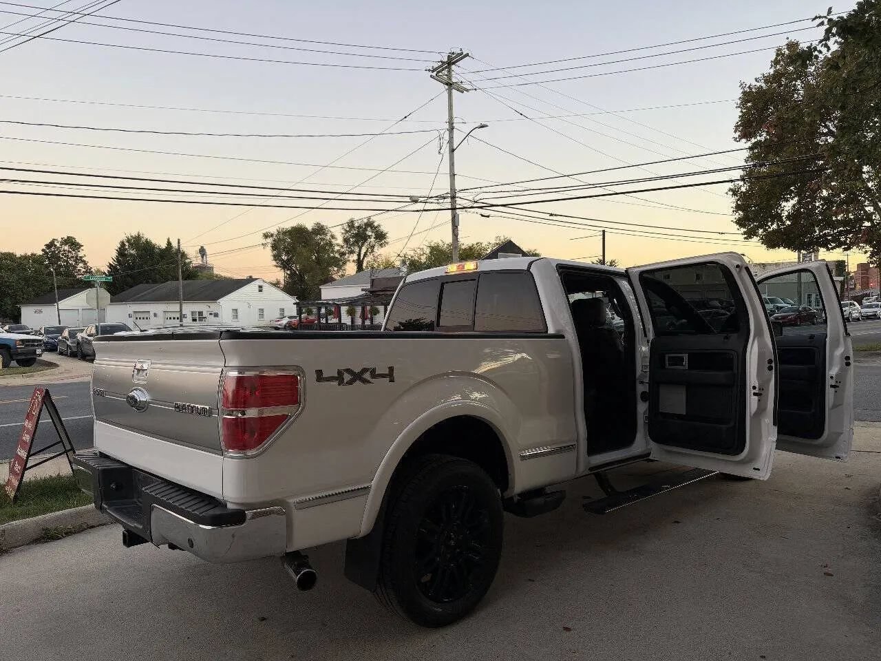 Used 2012 Ford F150 Platinum w/ Max Trailer Tow Pkg AWD/4WD image 23