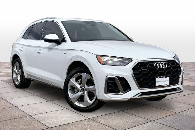 Used 2023 Audi Q5 2.0T Premium Plus w/ Premium Plus Package AWD/4WD image 2