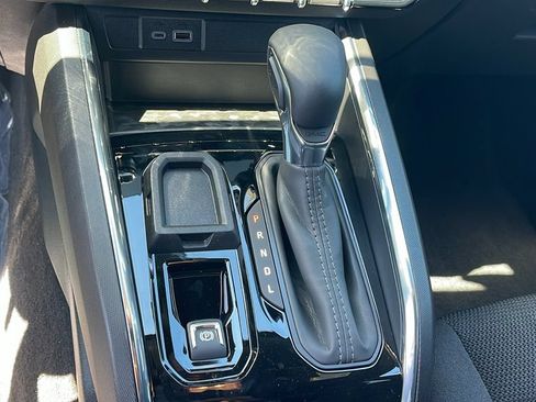 New 2026 GMC Canyon Elevation w/ Convenience Package RWD image 22