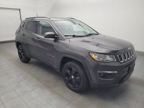 Used 2020 Jeep Compass Latitude AWD/4WD image 13