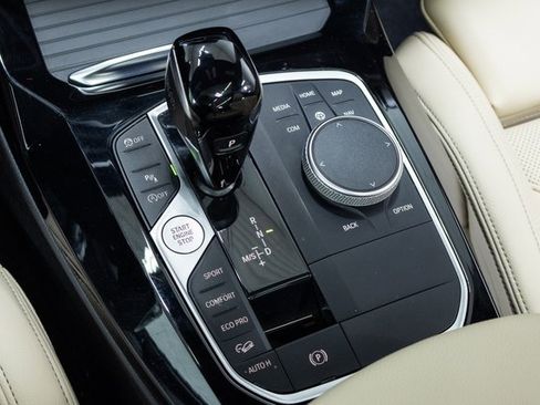 Used 2023 BMW X3 xDrive30i w/ Premium Package image 21