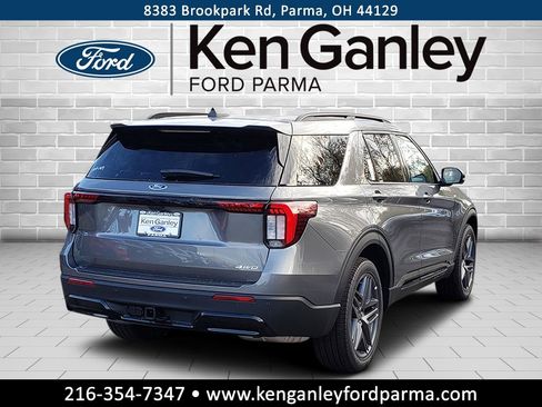 New 2026 Ford Explorer ST-Line w/ ST-Line Street Pack image 5