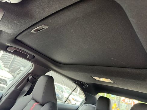 Used 2024 Toyota Corolla SE w/ SE Premium Package FWD image 29