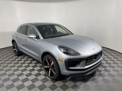 New 2026 Porsche Macan S AWD/4WD image 9