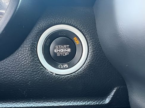 Used 2019 RAM 1500 Big Horn AWD/4WD image 24